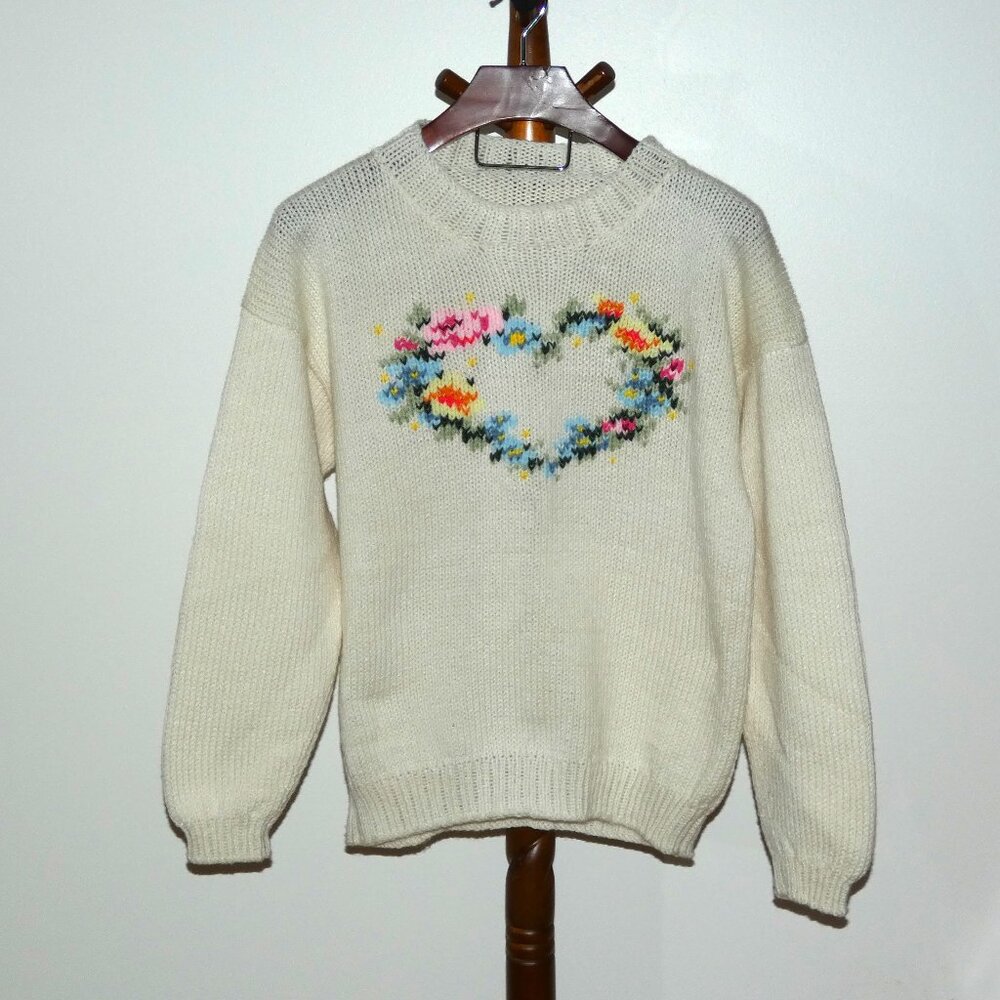 New Handmade Knit Crewneck Sweater Floral Wreath Women's size L/XL